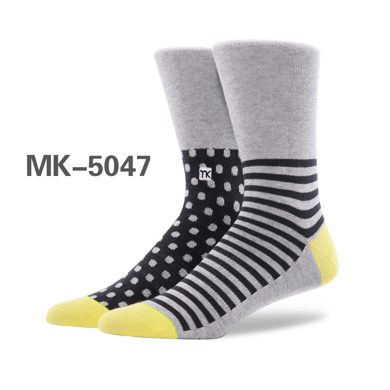 Tide Left Foot Socks Personalized Cotton Socks Tide Fashion Casual Striped Socks AB Sock Mismatched Socks